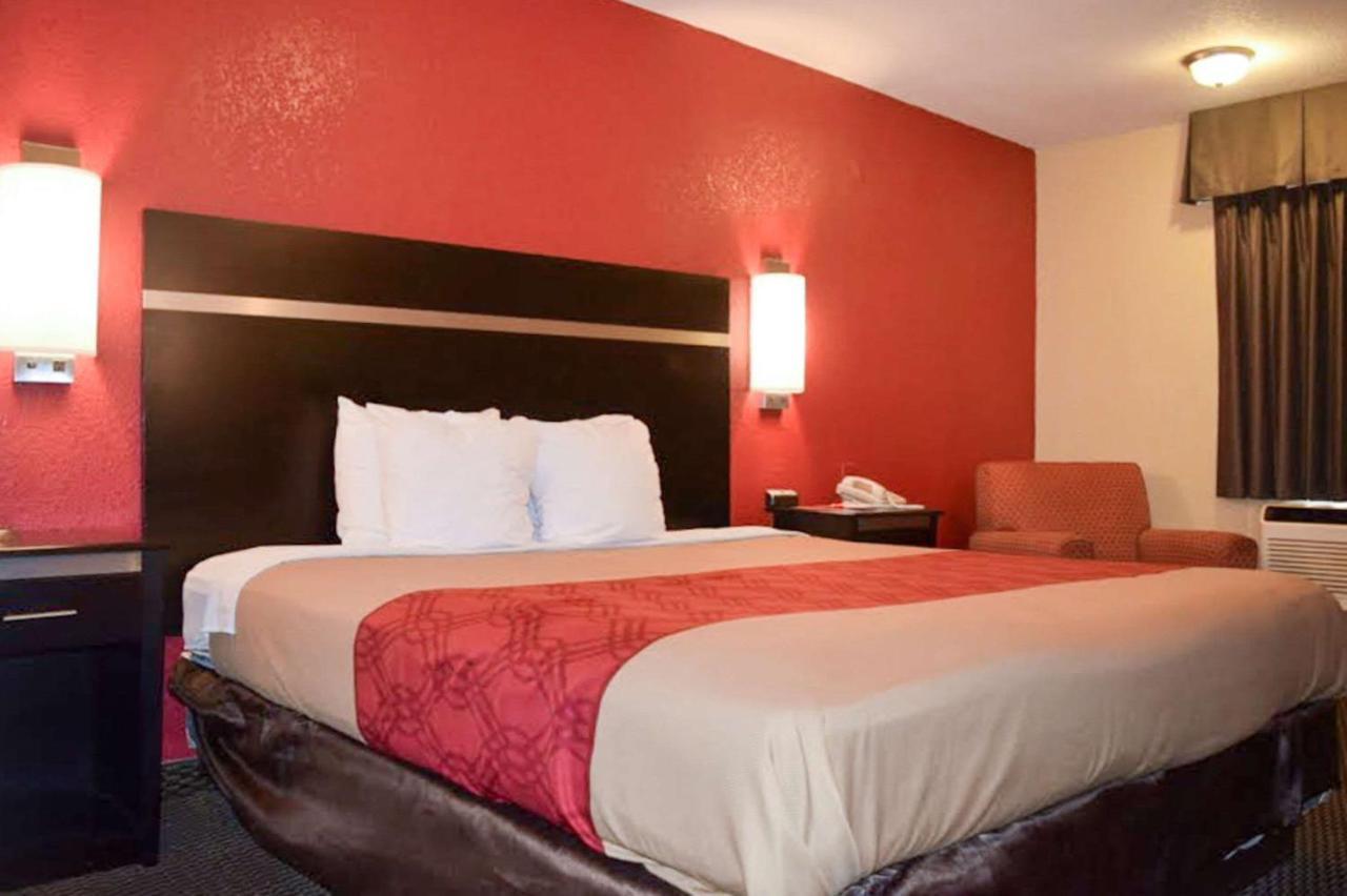 Econo Lodge Jonesboro Εξωτερικό φωτογραφία